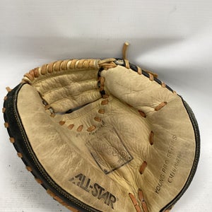 Used All Star YOUNG PRO SERIES BB/SB Catchers RH Throw Black 31" 11851-S000034908
