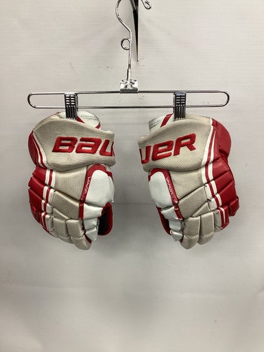 Used Bauer VAPOR X 5.0 Junior Gloves White And Red 11" 11851-S000034995