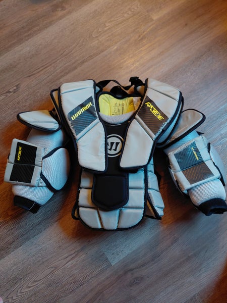 Large/Extra Large Warrior Ritual X3E Goalie Chest Protector (Used)