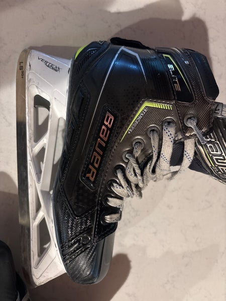 Used Bauer Elite Hockey Goalie Skates 7.5 Fit 2 - Senior