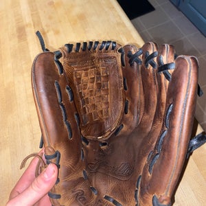 Rawlings RH  Sandlot Softball Glove 12.5" (Used)
