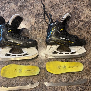 Bauer Supreme M5 Pro Skates Size 2.5 - Used Skate with NEW Runners