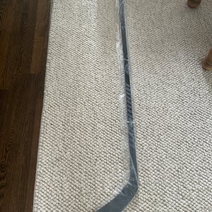 Unopened Warrior QR6 senior Hockey stick
