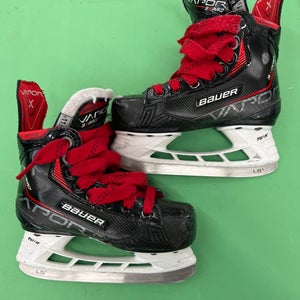Youth Bauer Vapor 3X Pro Hockey Skates | Size 11.5