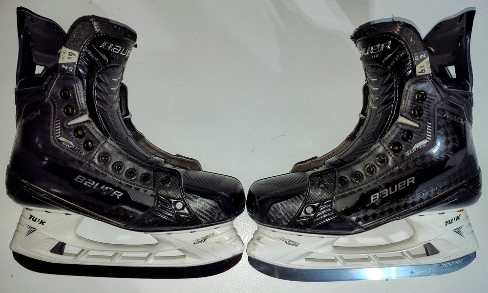 2023 Bauer Supreme Mach Hockey Skates Regular Width 6.5 (Used)