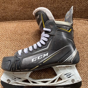CCM Tacks 9070 Hockey Skates (Size 6)