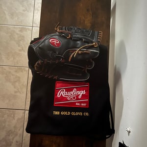 For trade: Rawlings RH Infield Heart of the Hide Baseball Glove 11.5" (Used)