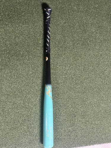 Jaw Wood Bat HS7 Pro Reserve Maple 33IN