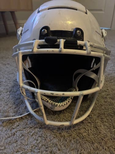 Youth Large Schutt F7 VTD Helmet (Used)