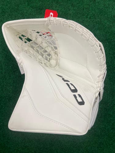 White Intermediate CCM Extreme Flex E6.9 Goalie Glove Regular (New)