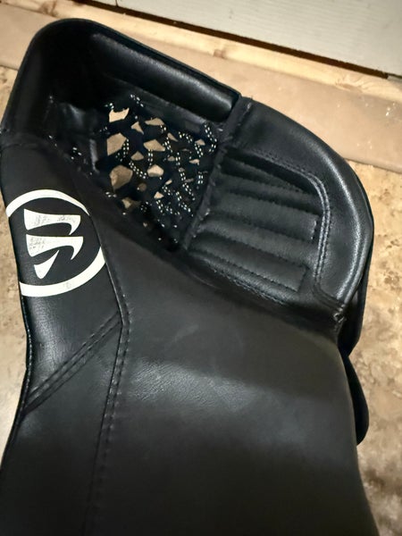 Warrior Goalie Glove and Blocker