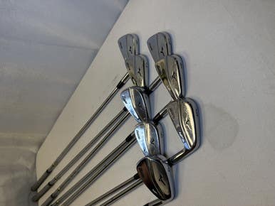 Mizuno (Used) Right Handed Men's Stiff Flex Steel Shaft 8 Pieces Iron Set