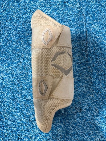 White EvoShield Leg Guard (Used)