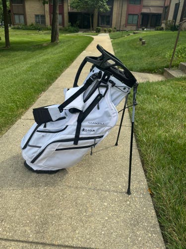 Maxfli tour honors+ lite 14 way stand bag