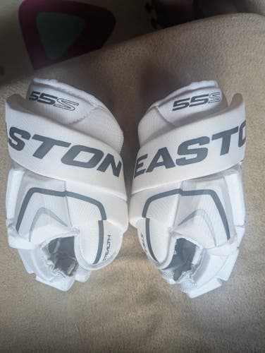 Easton Stealth 55S Gloves 12" (Used)