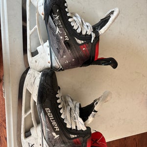 Bauer Vapor 5x pro Hockey Skates 7 (Used)