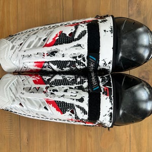 Youth CCM JetSpeed FT1 11 Shin Pads (Used)