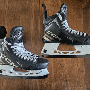 2025 CCM Tacks XF Pro Hockey Skates Wide Width 11.5 (Used)