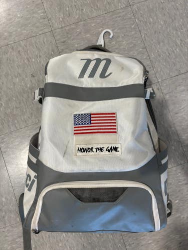 White Marucci Bat Pack (Used)