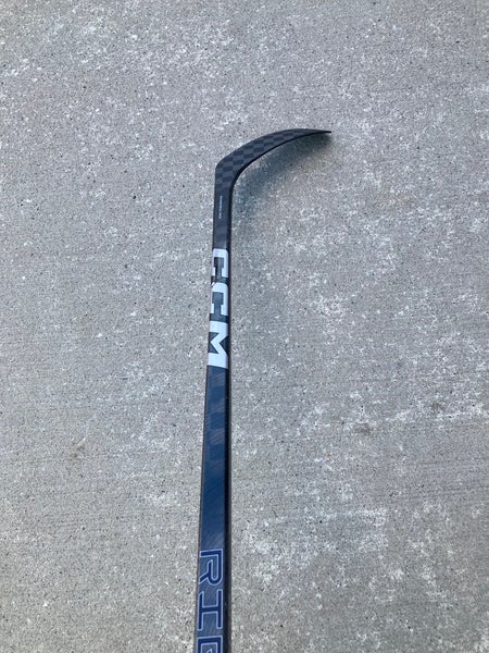 CCM Ribcor Trigger 8 Hockey Stick P28 | Junior LH