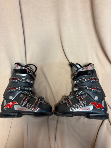 Men's Nordica All Mountain GT5 Ski Boots (Used)