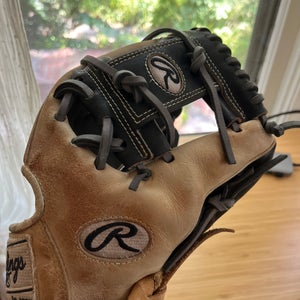 Infield RH Rawlings Heart of the Hide Baseball Glove 11.75" (Used)