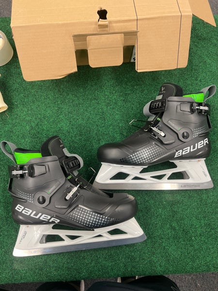 Senior Bauer Konekt Hockey Goalie Skates (Regular) Size: 9 (New)