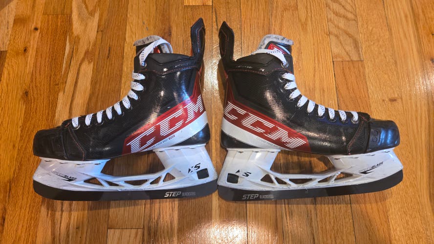 CCM JetSpeed FT4 Hockey Skates 7 (Used)
