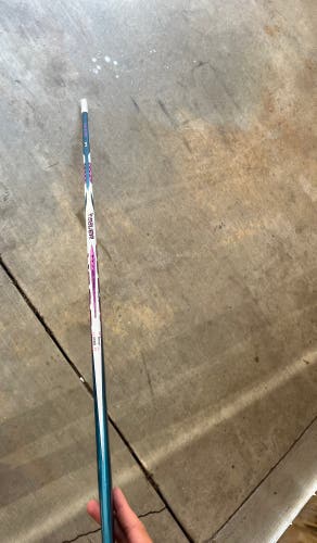 Senior Bauer Twitch Right Handed Hockey Stick P28 (Used)