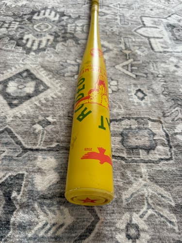 2025 Combat MFG Spec A1 Alloy BBCOR Certified Bat (-3) 28 oz 32" (Used)