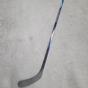Senior Bauer Vapor FlyLite Right Handed Hockey Stick P92 87 flex (New)