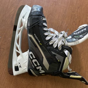 CCM AS-V Hockey Skates