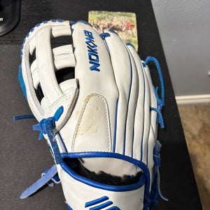 2023 Nokona LH Outfield Baseball Glove 12.75" (Used)