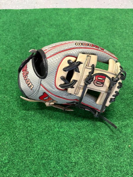 2024 Wilson RH Infield A2000 PF88 Baseball Glove 11.25" (Used)