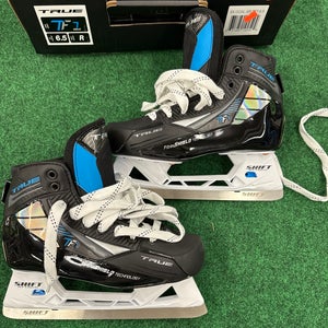 Intermediate True TF7 Hockey Goalie Skates (Regular) Size: 6.5 (New)