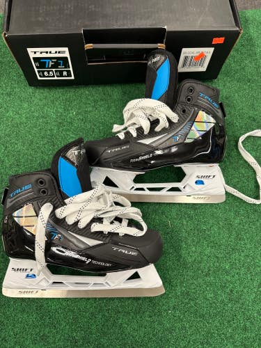 Intermediate True TF7 Hockey Goalie Skates (Regular) Size: 6.5 (New)