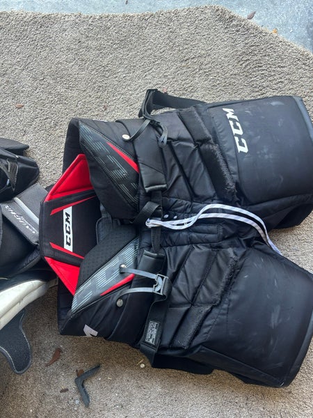 Senior XL CCM E1.9 Hockey Goalie Pants  (Used)