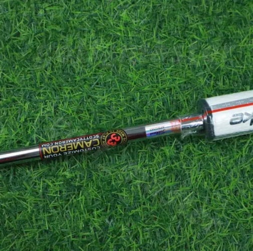 Green Men's 2025 Scotty Cameron Special Select Newport 2 Right Handed Putter Uniflex 33" (New)