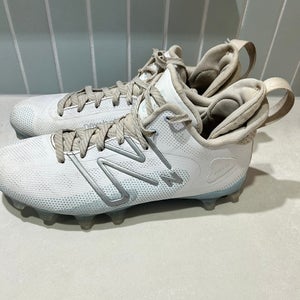 White Men's Size M 8.5 (W 9.5) Adult New Balance Mid Top Freeze Molded Cleats (Used)