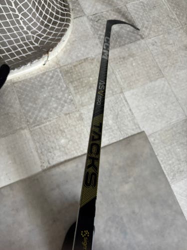 Senior CCM Super Tacks AS-V Pro Left Hand Hockey Stick P29 (New)