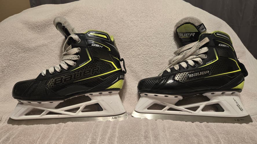 Bauer GSX Hockey Goalie Skates Regular Width Size 5 (Used)