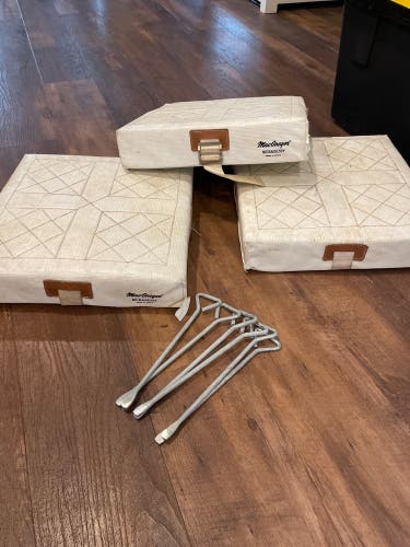 MacGregor baseball bases