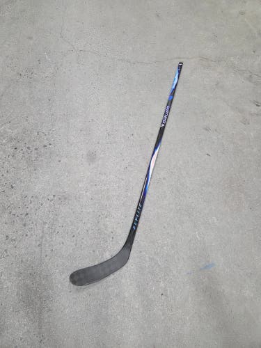Senior Bauer Vapor FlyLite Right Handed Hockey Stick P28 70 flex (New)