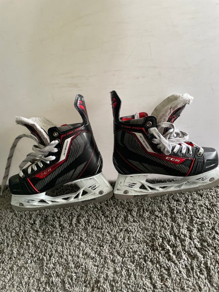 CCM jetspeed xtra pro size 3.5 hockey skates