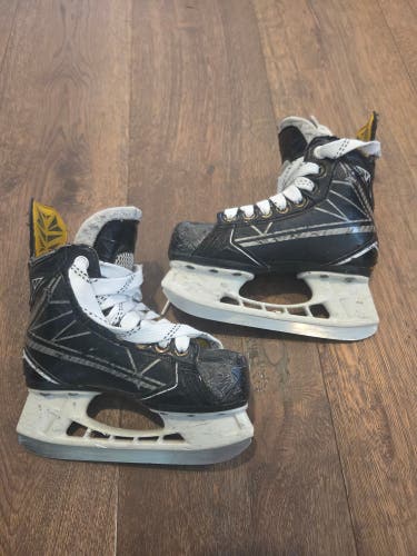 Bauer Supreme 1S Hockey Skates Regular Width 11 (Used)