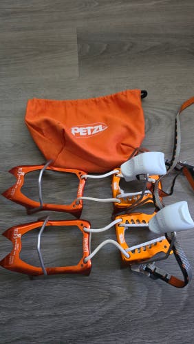 Petzl Leopard Aluminum Crampons