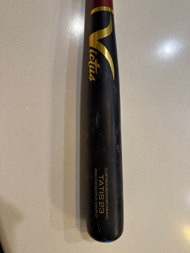 2023 Victus Tatis Maple Bat 32 oz 32" (Used)