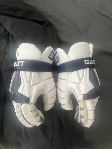 Yale Gait Lacrosse Gloves Large (Used)