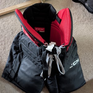 Youth Large CCM YFLEX Hockey Goalie Pants (Used)