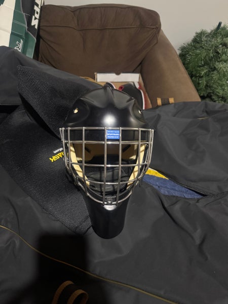 Senior Sportmask X8 Goalie Mask (Used) - Medium